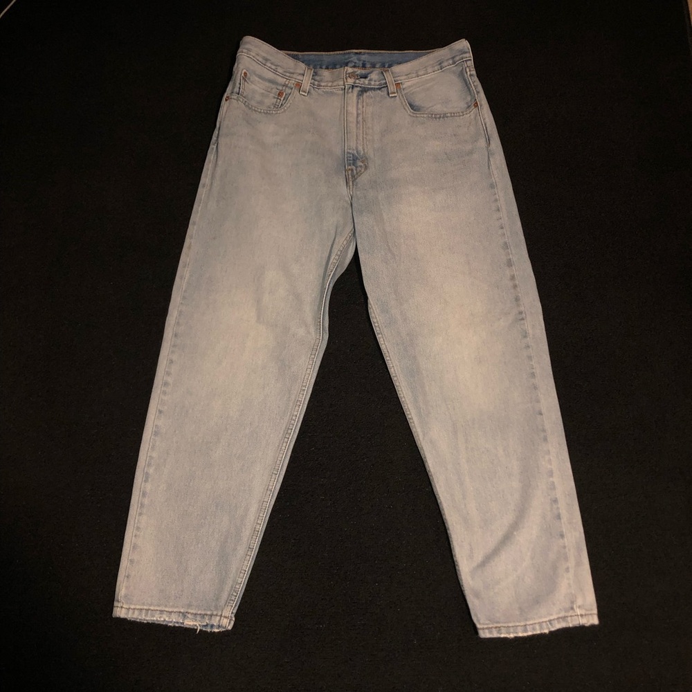 Levi’s 550 92’ Relaxed Taper Fit Jeans. 34x30. Light Blue Wash Color.